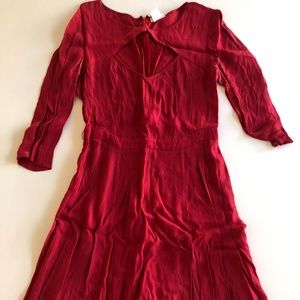 Red Minidress w Sweetheart cutout!